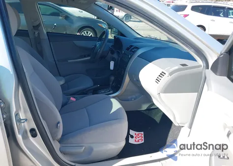 2010 Toyota Corolla Le z USA, uszkodzony, nr VIN JTDBU4EE0AJ081571